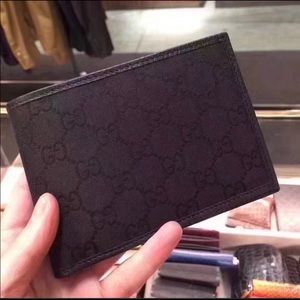 Sold！New Gucci Men‘s Black Nylon GG Wallet